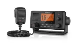 Garmin VHF 215i AIS