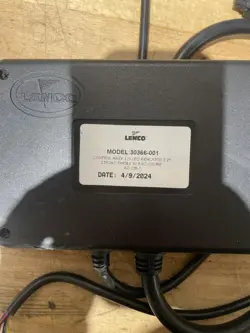 Lenco trim panel med styreboks