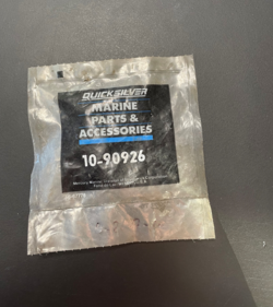 Quicksilver Screw (#10-32 x 810)