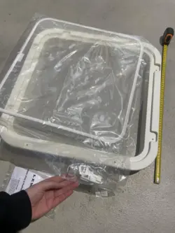 Lewmar inderramme med myggenet til Lewmar 44