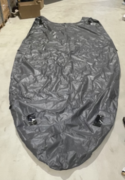 Gråt cover til båd