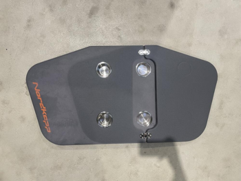 NORDKAPP BORDPLADE, FOLDBAR MED 4 KOPHOLDERE