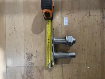 Rustfri Pullert / Fortøjningsklampe – AISI 316 UDEN MØTRIK